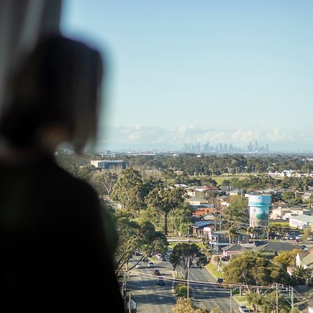 Holiday Inn Werribee By Ihg Екстериор снимка
