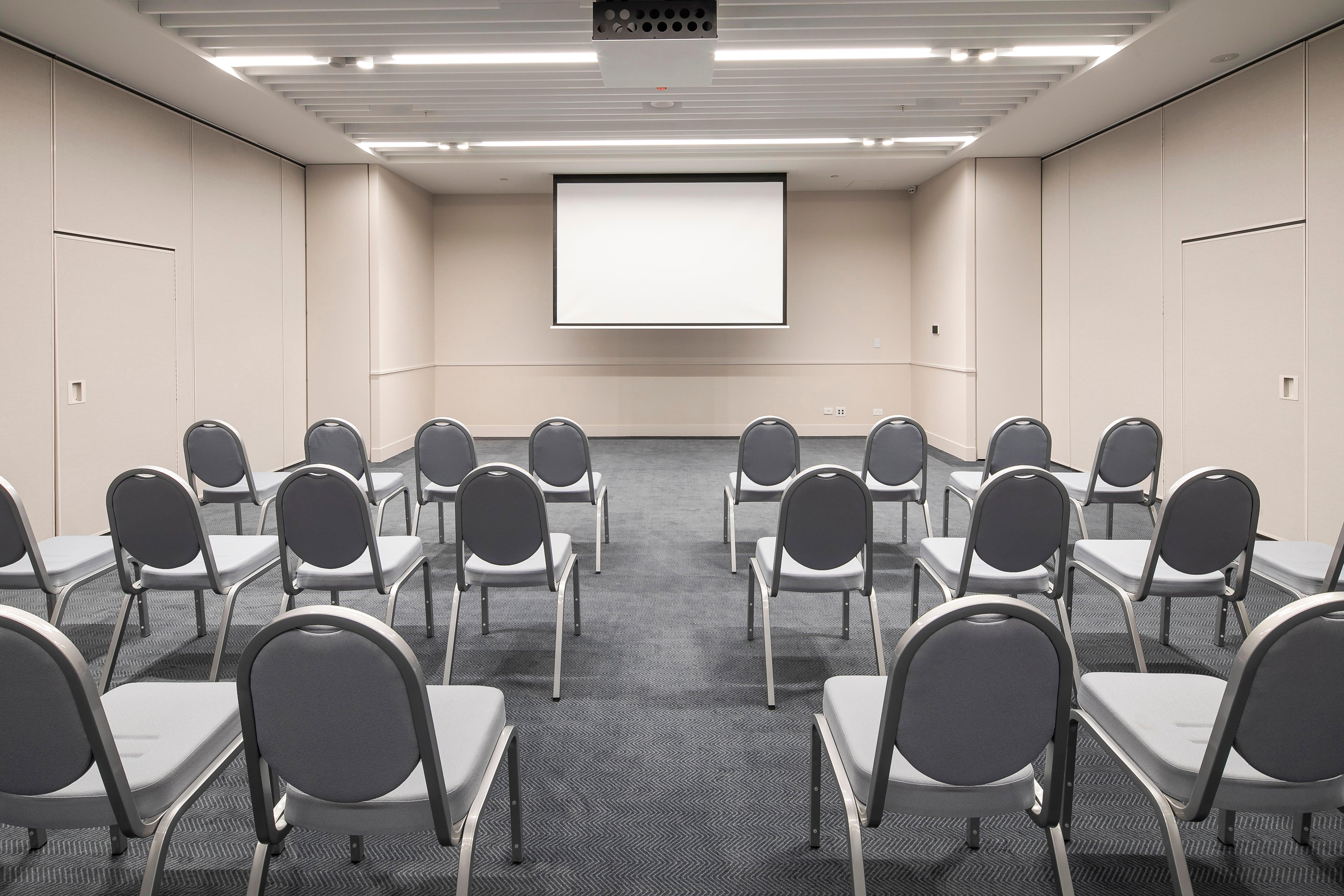 Holiday Inn Werribee By Ihg Екстериор снимка