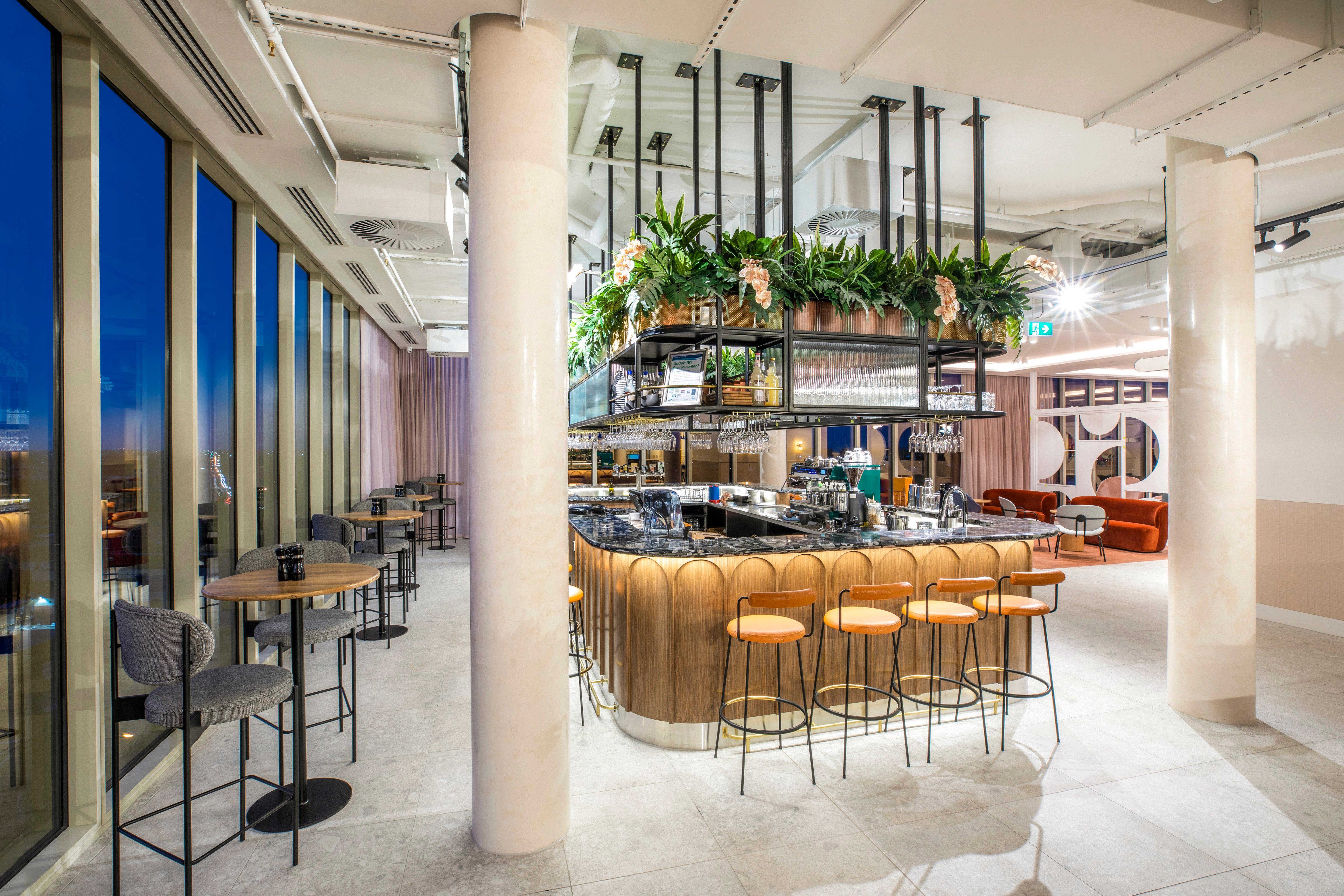 Holiday Inn Werribee By Ihg Екстериор снимка
